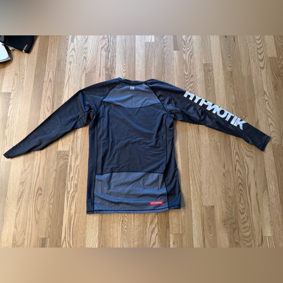 Hypnotik Lockdown Rashguard L - Picture 4 of 4